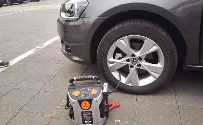 宿迁汽车搭电案例